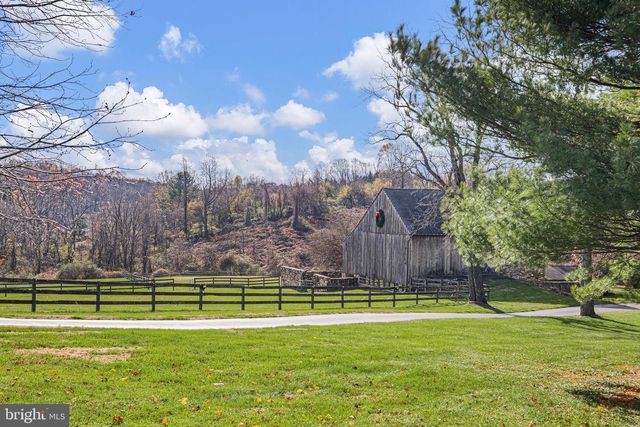 171 CANDLEWYCK DR, Avondale, PA 19311