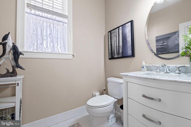 171 CANDLEWYCK DR, Avondale, PA 19311