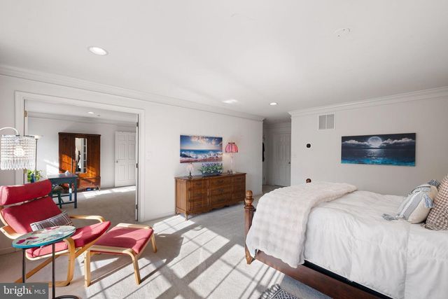 171 CANDLEWYCK DR, Avondale, PA 19311