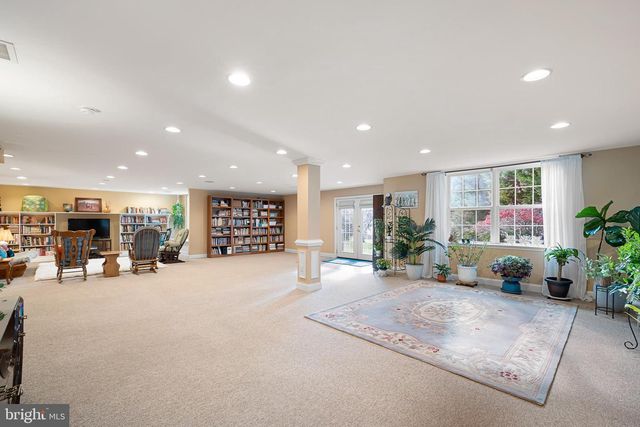 171 CANDLEWYCK DR, Avondale, PA 19311