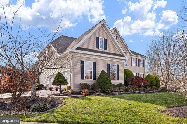 171 CANDLEWYCK DR, Avondale, PA 19311