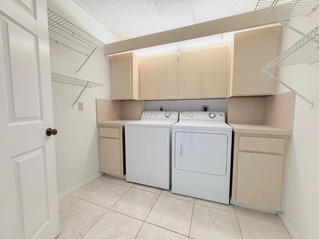 1434 Hawthorne Place, Wellington, FL 33414