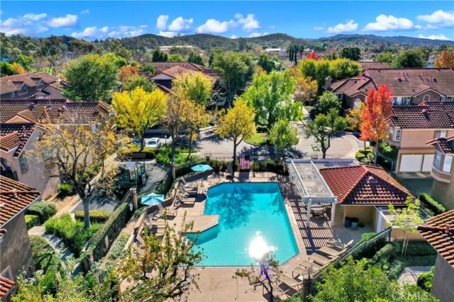 15 Via Hermosa, Rancho Santa Margarita, CA 92688