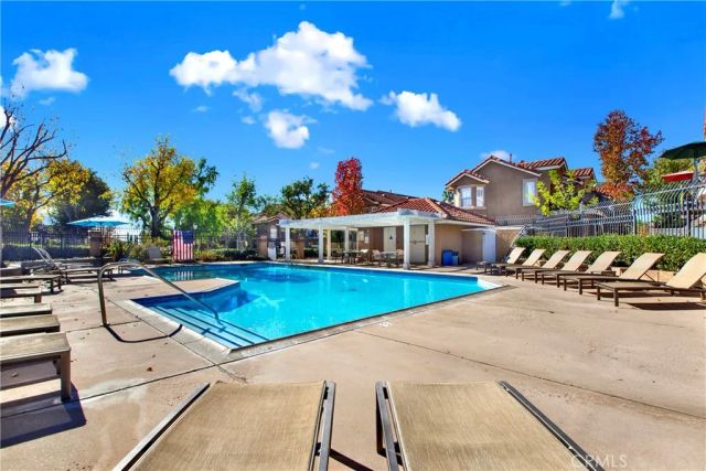 15 Via Hermosa, Rancho Santa Margarita, CA 92688