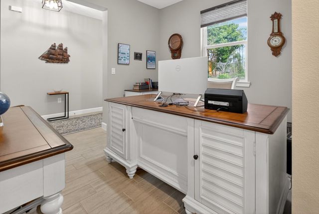 99 Patric Dr, Palm Coast, FL 32164