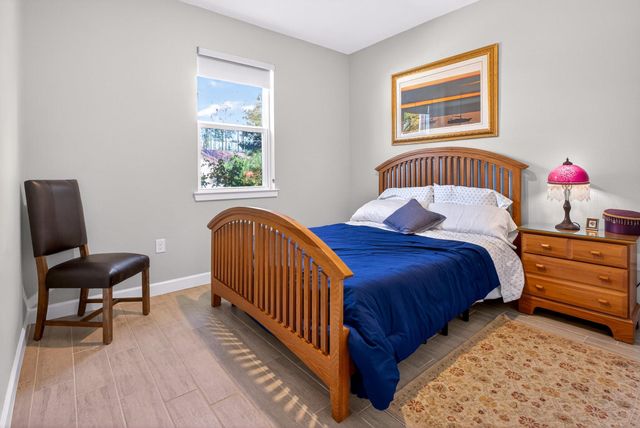 99 Patric Dr, Palm Coast, FL 32164