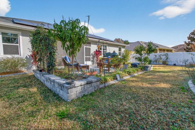 99 Patric Dr, Palm Coast, FL 32164