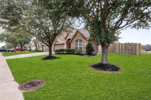 5335 Stoneridge Court, Rosenberg, TX 77471