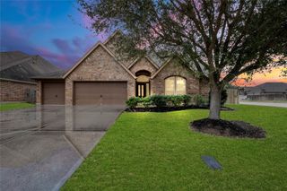 5335 Stoneridge Court, Rosenberg, TX 77471