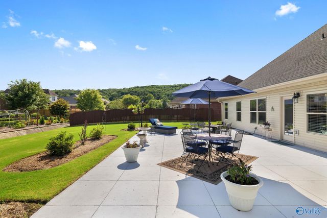 6735 Mceachern Lane SE, Owens Cross Roads, AL 35763