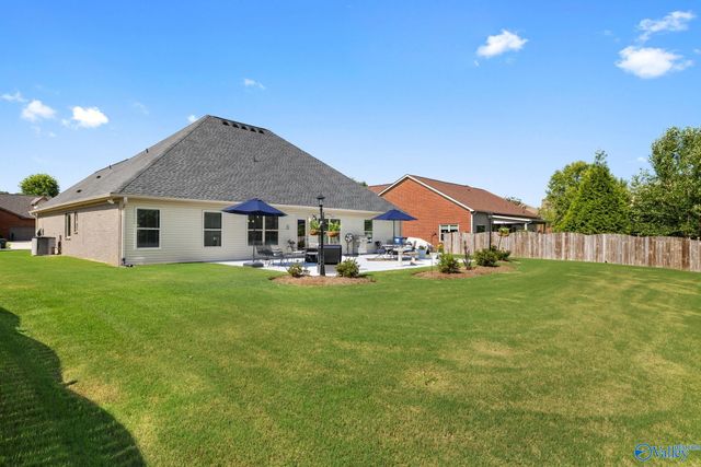 6735 Mceachern Lane SE, Owens Cross Roads, AL 35763