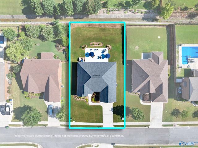 6735 Mceachern Lane SE, Owens Cross Roads, AL 35763