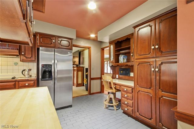 8243 N Lima Road, Poland, OH 44514