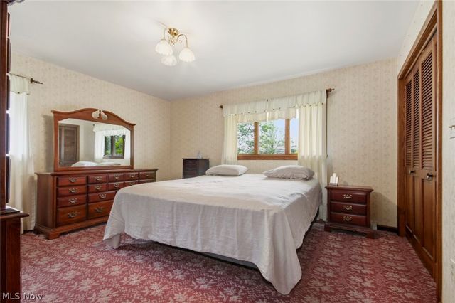 8243 N Lima Road, Poland, OH 44514
