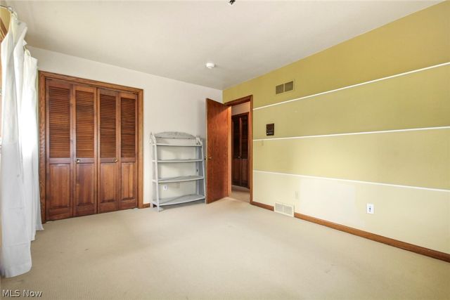 8243 N Lima Road, Poland, OH 44514