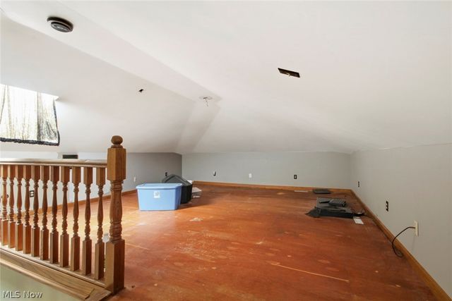 8243 N Lima Road, Poland, OH 44514