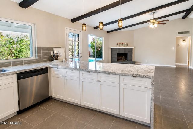 2433 S Evergreen Road, Tempe, AZ 85282