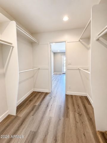 2433 S Evergreen Road, Tempe, AZ 85282