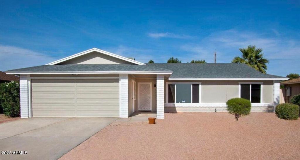 2433 S Evergreen Road, Tempe, AZ 85282