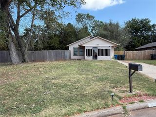 1520 Patricia Drive, Midwest City, OK 73130