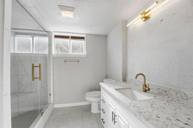 6502 Leedale Street, Houston, TX 77016