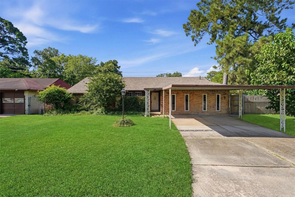6502 Leedale Street, Houston, TX 77016