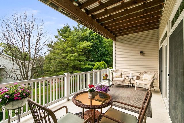 W11549 Island View Court, Lodi, WI 53555