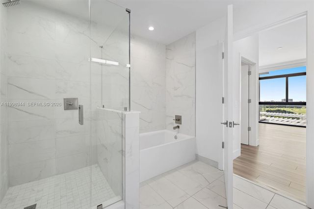 101 Diplomat Pkwy 1409, Hallandale Beach, FL 33009