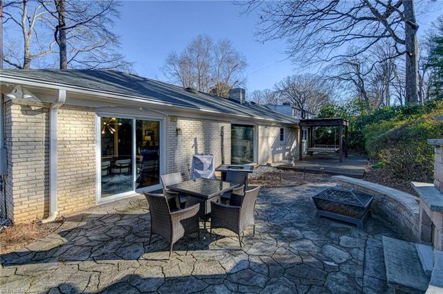 1140 Chester Road, Winston-salem, NC 27104