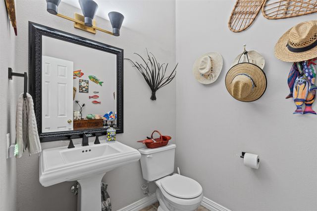 1104 Cherrywood Drive, Cleburne, TX 76033