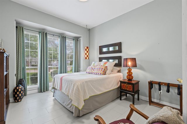 1104 Cherrywood Drive, Cleburne, TX 76033