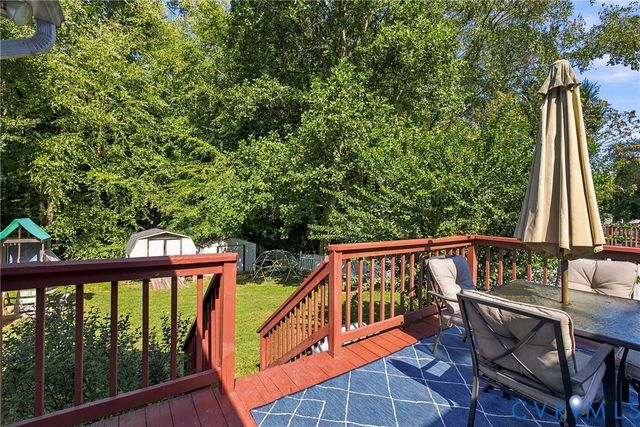 318 Bull Run Dr, Hopewell, VA 23860