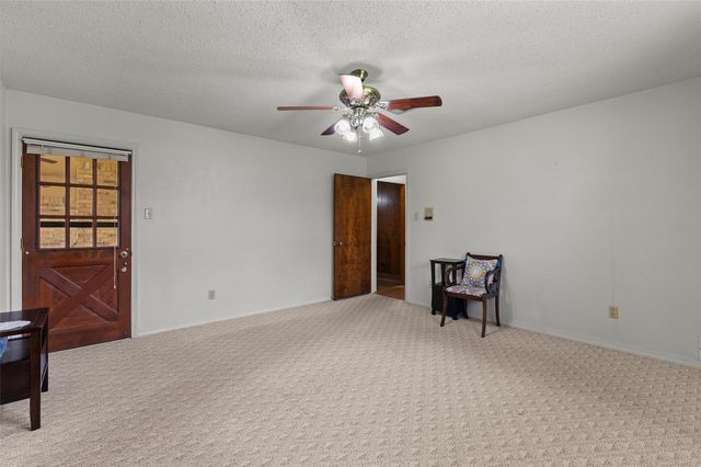 2300 Brookhaven Drive, Bossier City, LA 71111