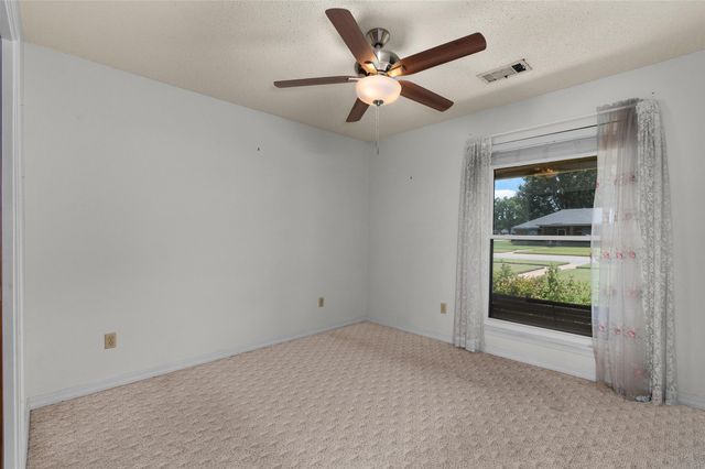 2300 Brookhaven Drive, Bossier City, LA 71111