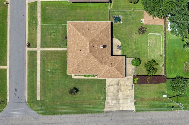 2300 Brookhaven Drive, Bossier City, LA 71111