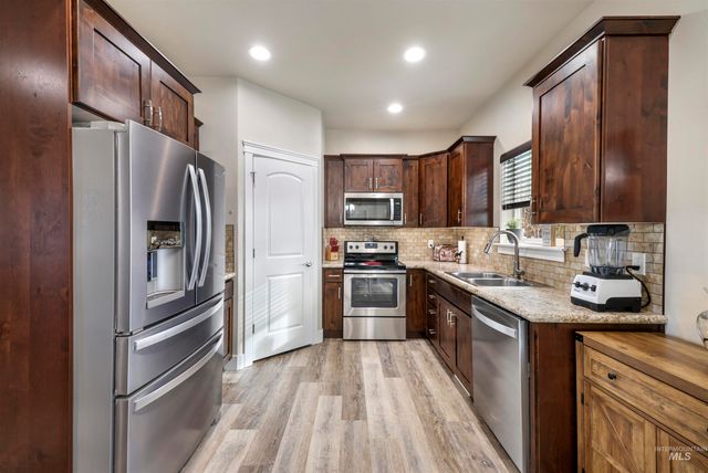 831 Lynx Dr, Jerome, ID 83338