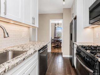 250 Garth Rd 5J3, Scarsdale, NY 10583