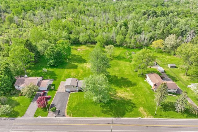 1815 Woodard Road, Webster, NY 14580