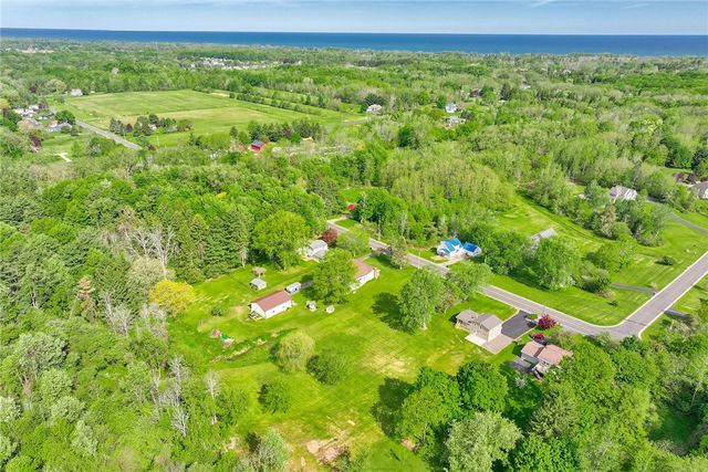 1815 Woodard Road, Webster, NY 14580