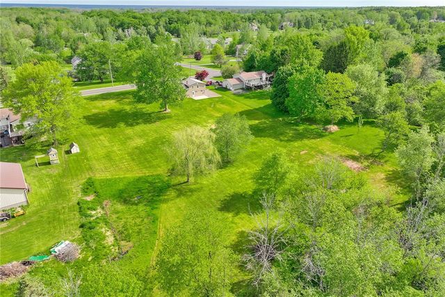 1815 Woodard Road, Webster, NY 14580