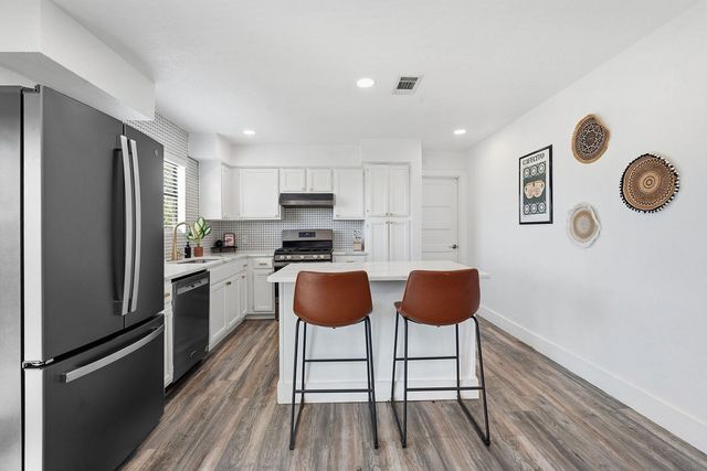 5800 Pinon Vista DR, Austin, TX 78724