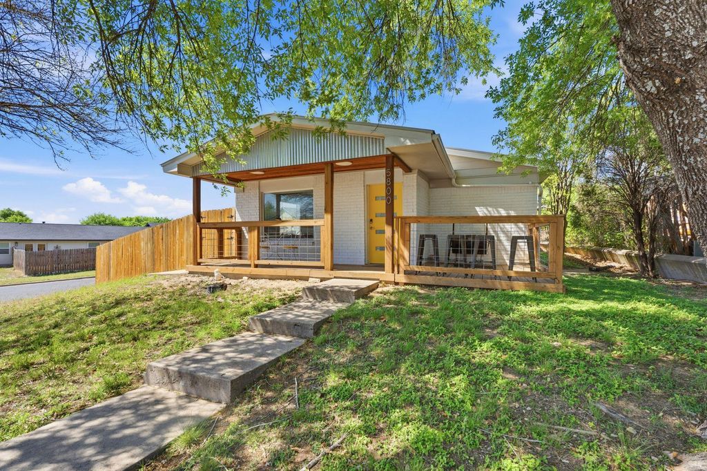 5800 Pinon Vista DR, Austin, TX 78724