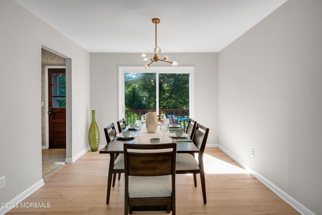 564 Morley Court, Middletown, NJ 07718