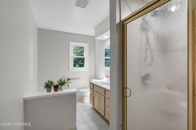 564 Morley Court, Middletown, NJ 07718