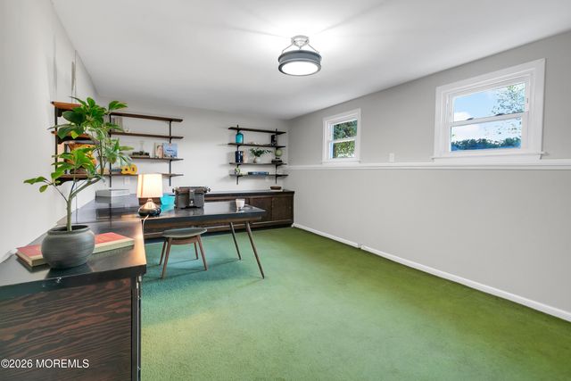 564 Morley Court, Middletown, NJ 07718