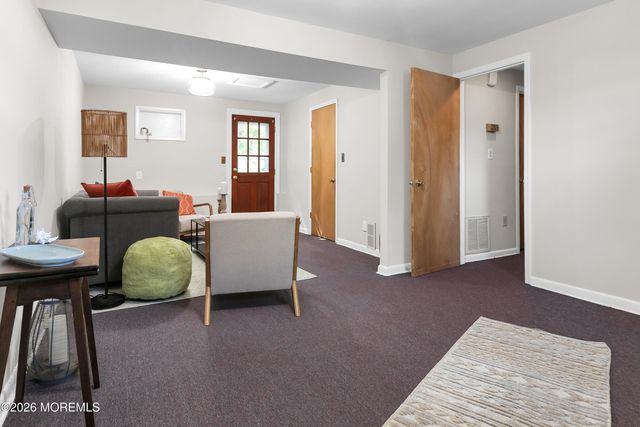 564 Morley Court, Middletown, NJ 07718