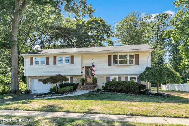 564 Morley Court, Middletown, NJ 07718