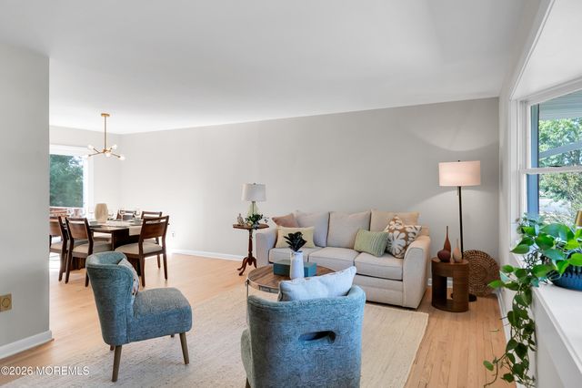 564 Morley Court, Middletown, NJ 07718