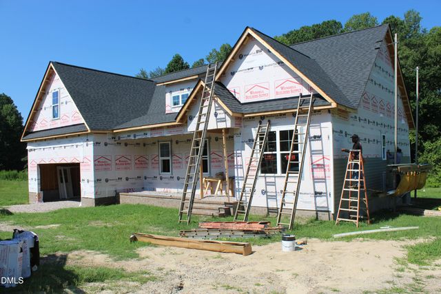 20 Home Place Lane, Zebulon, NC 27597