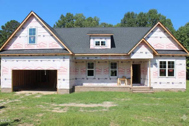 20 Home Place Lane, Zebulon, NC 27597